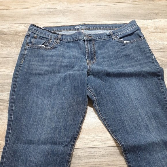 Old Navy Diva Womens Jeans Size 16 Boot Cut Stretch Denim Blue Casual Casual - Picture 3 of 12